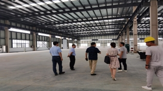 高新區(qū)管委會劉亞東主任調(diào)研我司承建的通晟汽車、全智機械項目